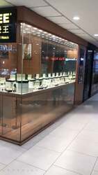 Lucky Plaza (D9), Shop House #298962831